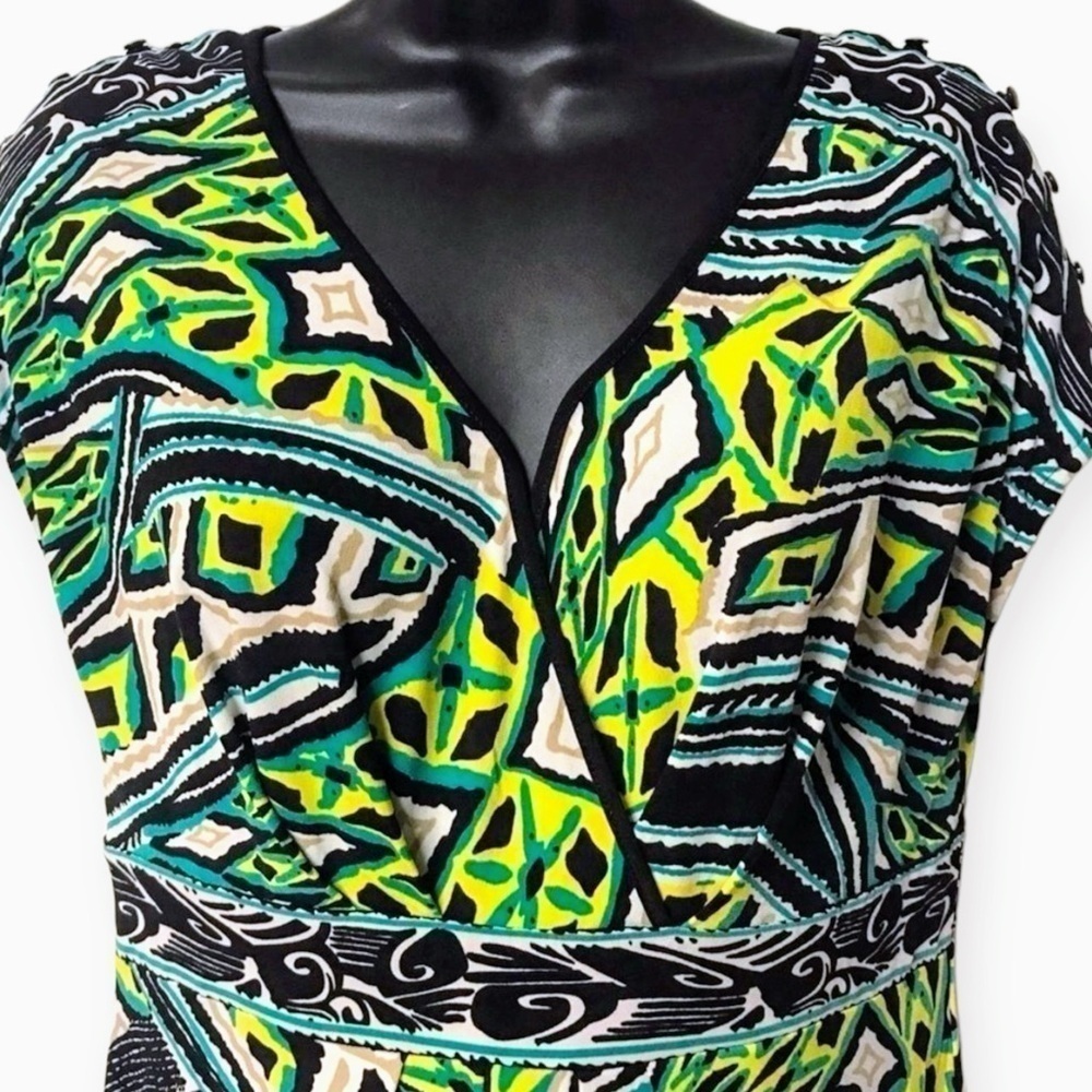 Madison Womens S Dress Geometric Print V Neck Cap Sleeve Button Accents Green - Picture 3 of 9